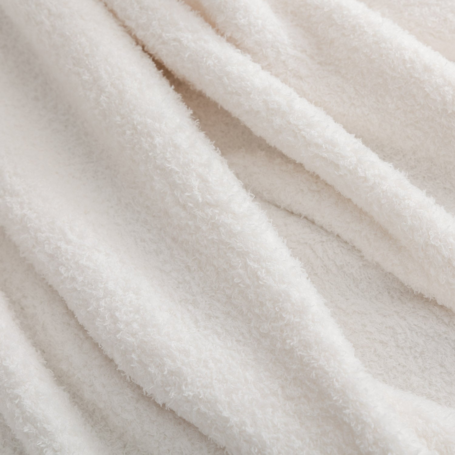 Retro Comfort Plush Throw