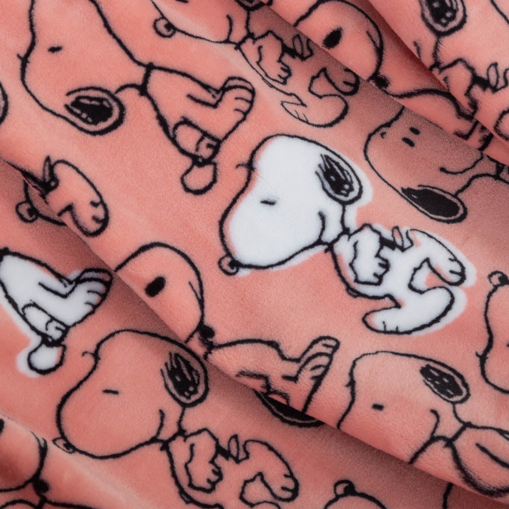Peanuts® VelvetLoft® Throw