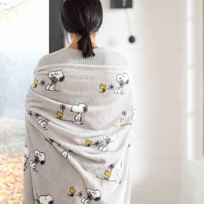 Peanuts&reg; VelvetLoft&reg; Throw