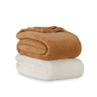 Extra-Fluffy&trade; Throw 2 Pack