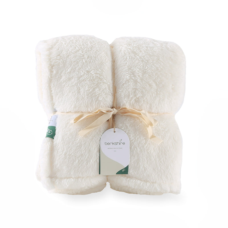 Extra-Fluffy™ Throw