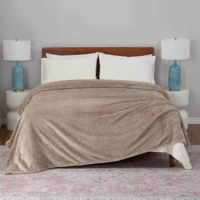 Blankets – Berkshire Blanket Inc