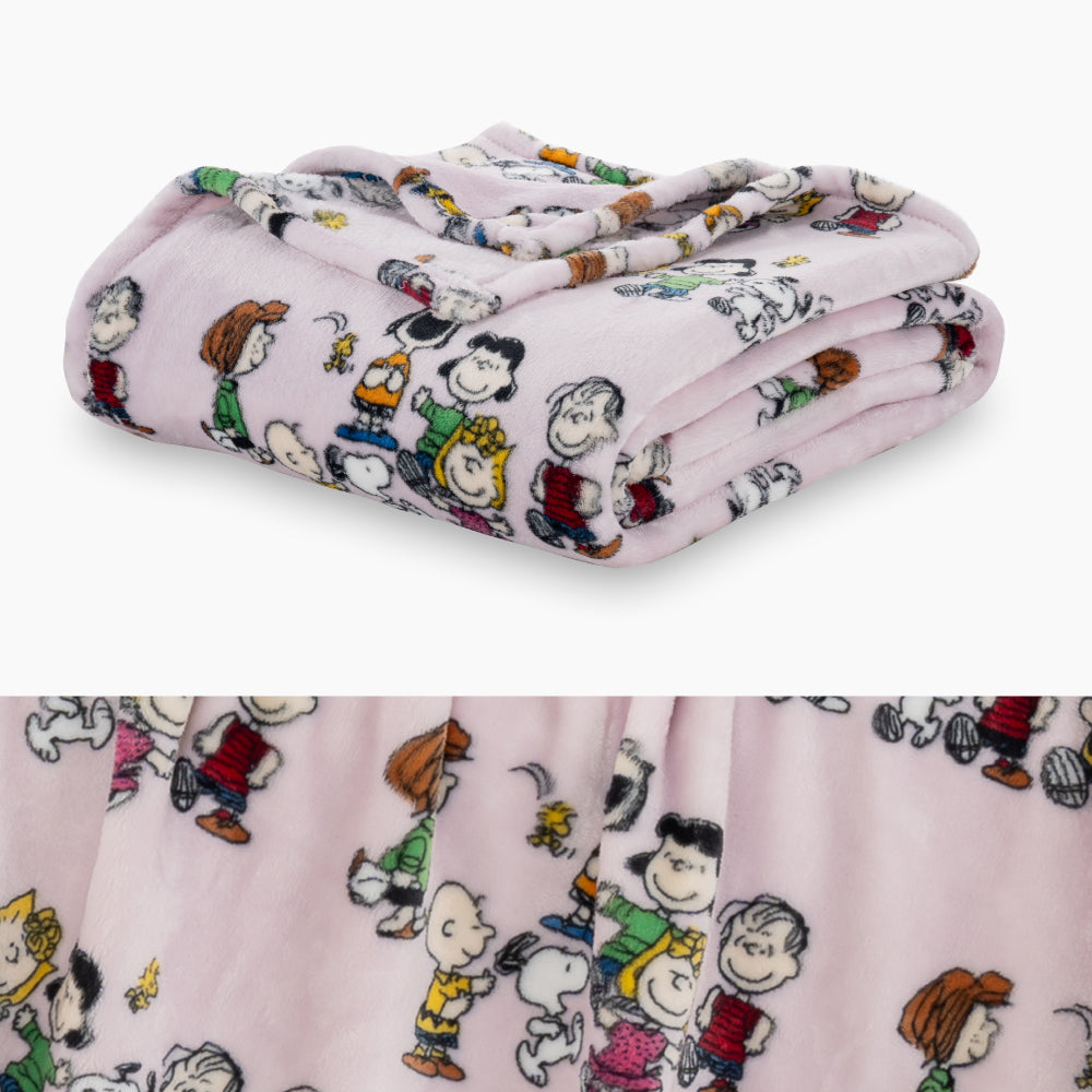 Peanuts® VelvetLoft® Throw