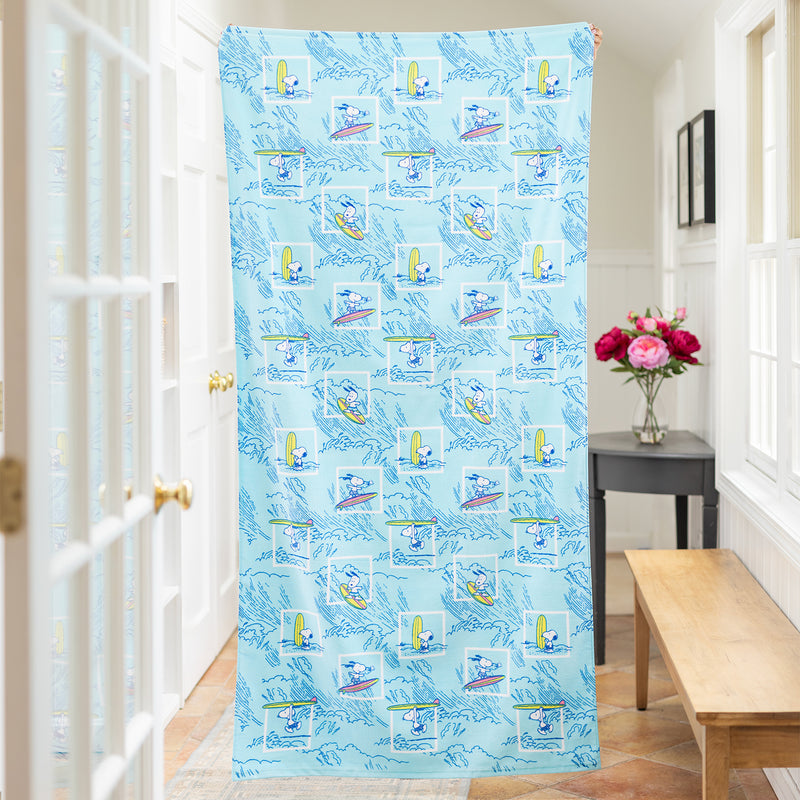 Peanuts® Oversized Beach Towel