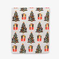 Woven placemat with Christmas tree and gift pattern on a white background