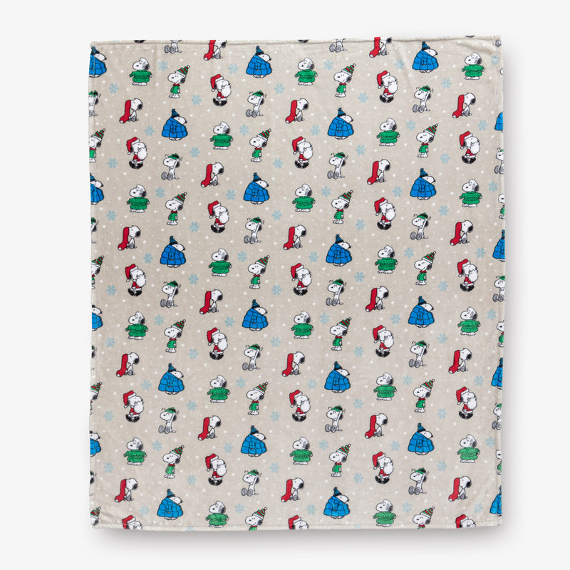 Peanuts® Holiday VelvetLoft® Throw