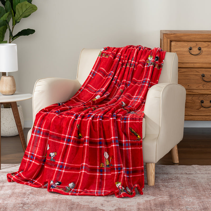 Peanuts®VelvetLoft® Throw