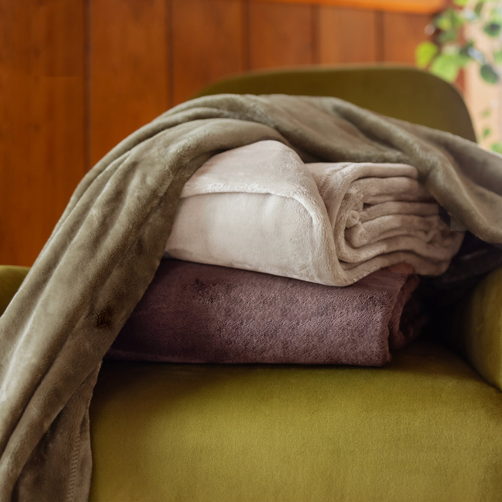 Velvetloft Throw Blanket