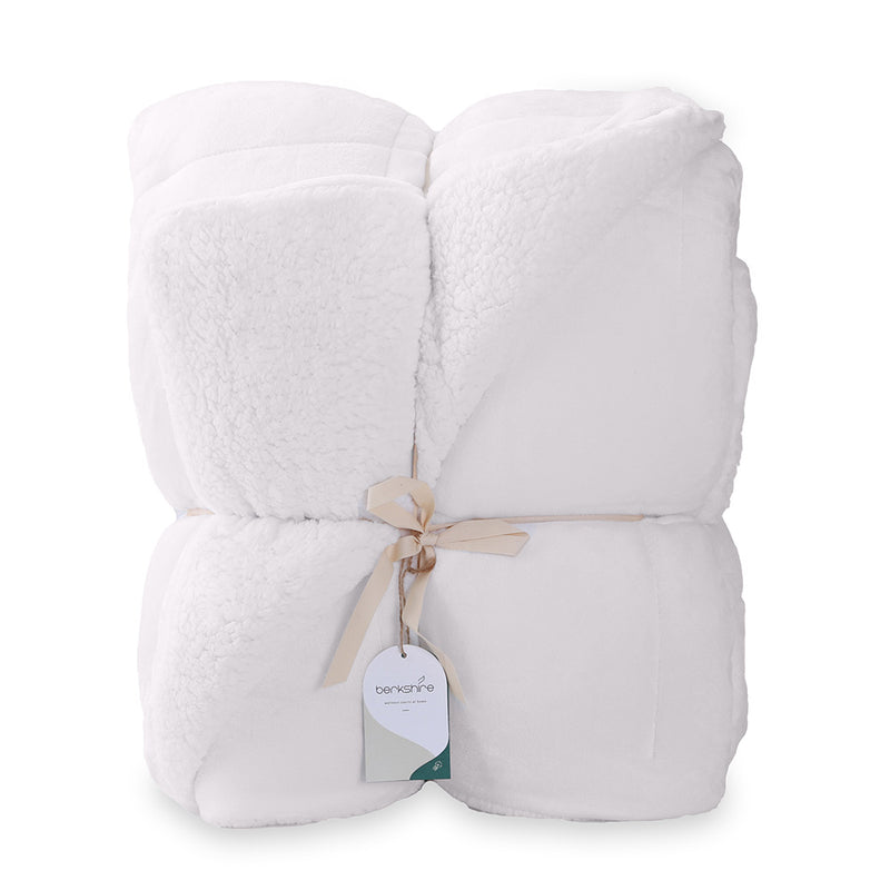 Reversible VelvetLoft&reg; Sherpa Comforter Set