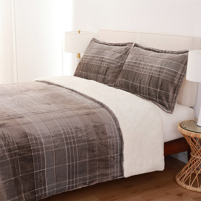 Collections Berkshire Blanket Inc